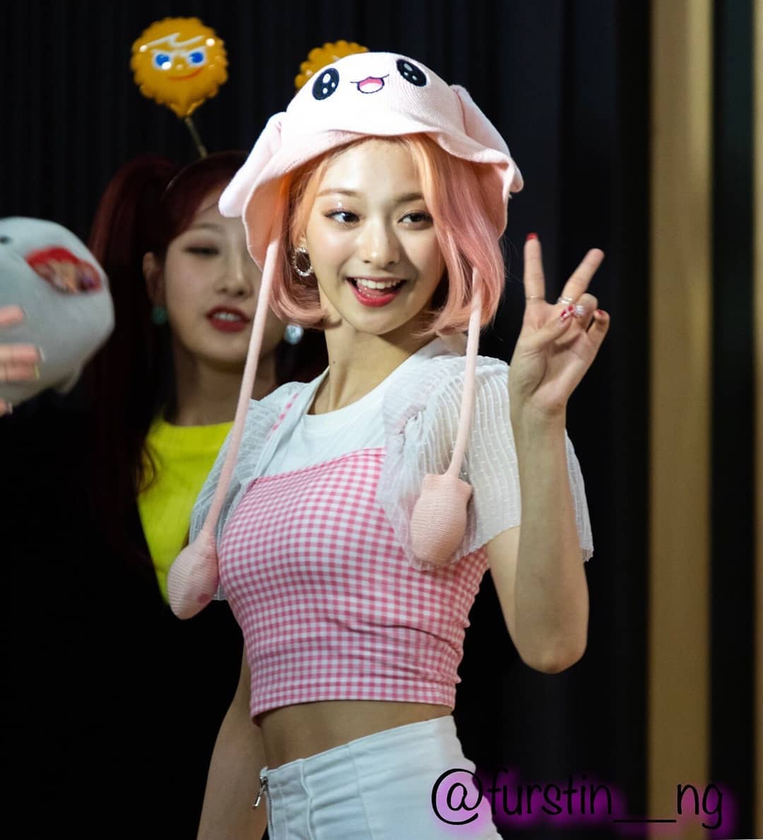 프로미스나인 이나경