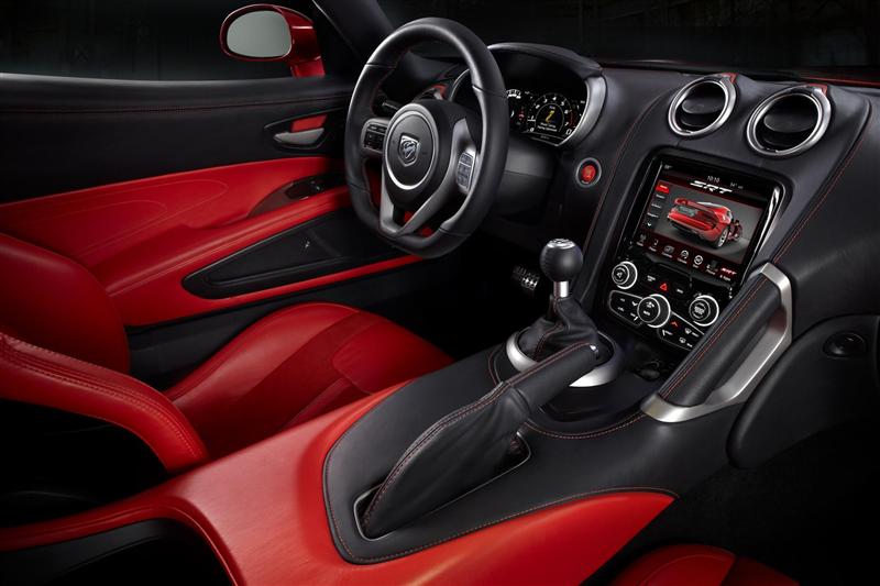 2013_Dodge_Viper_Dashboard.jpg